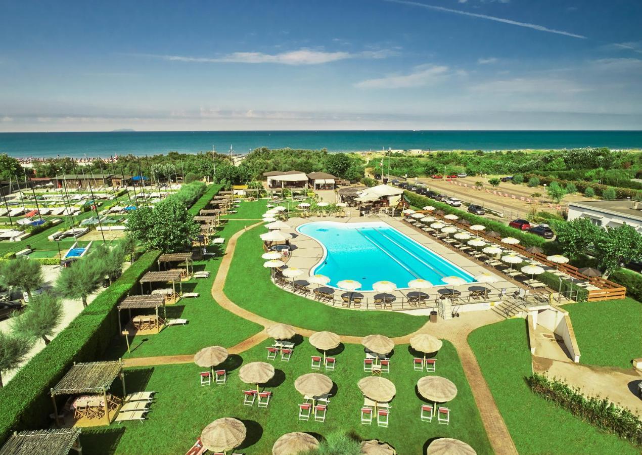 الشقق الفندقية تيرّينْيافي  Oasi Del Mare المظهر الخارجي الصورة